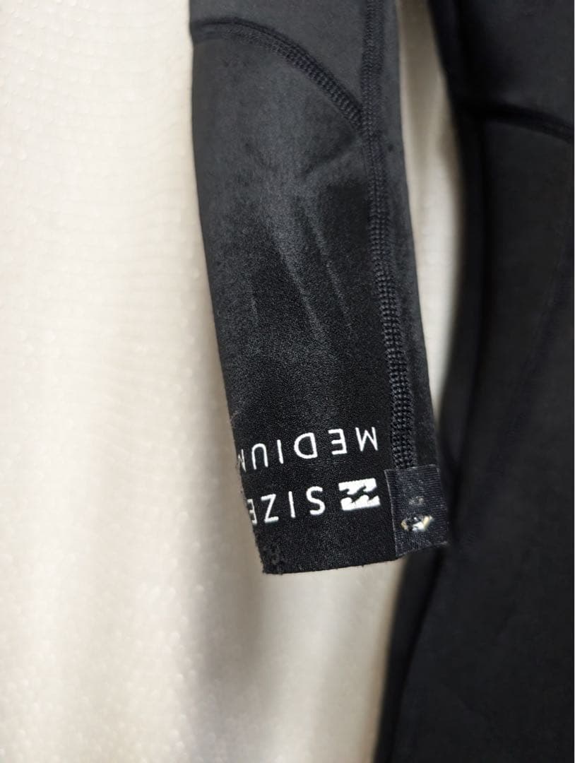 BILABONG(ビラボン)3×2mm フルスーツ メンズMサイズ