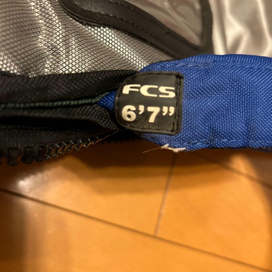 FCS サーフボードトラベルハードケース シルバー/ブルー　2枚収納可能　6.7