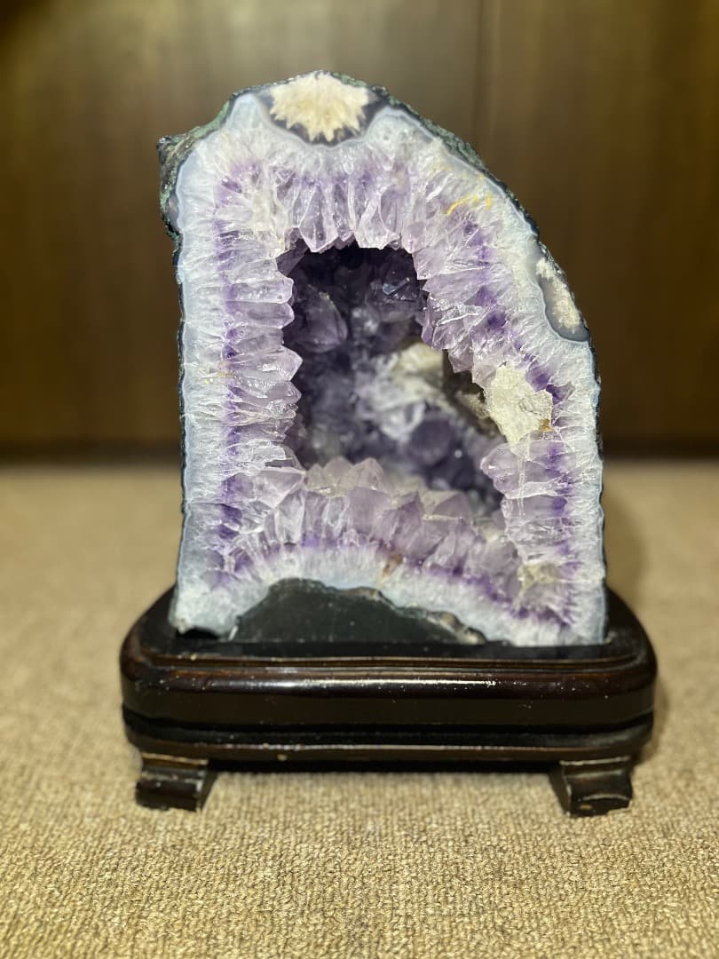 アメジストドーム限定販売(台座付き)