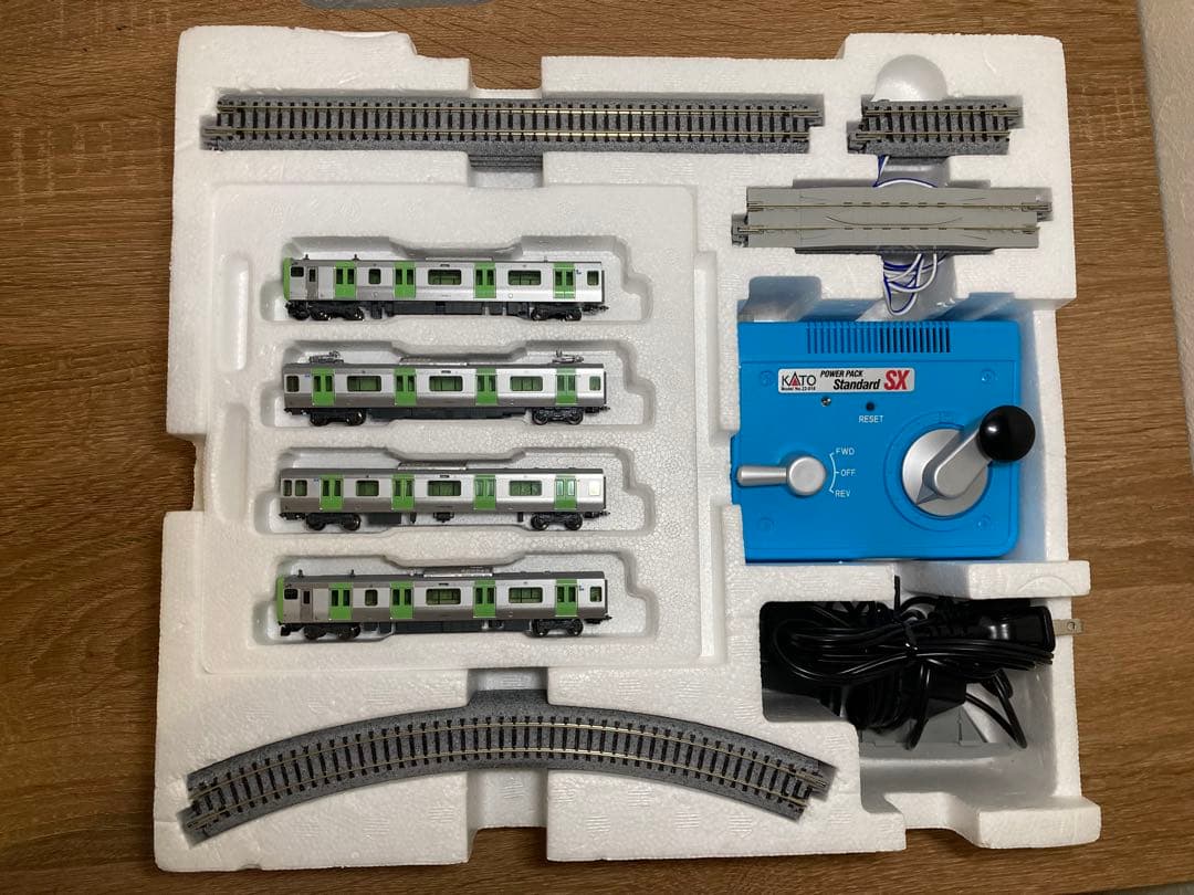 KATO 10-030 スターターセット E235系山手線