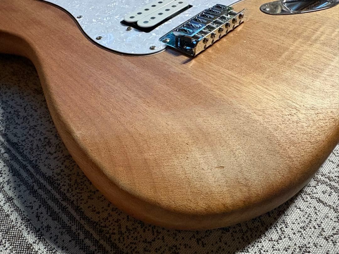 ストラトボディ