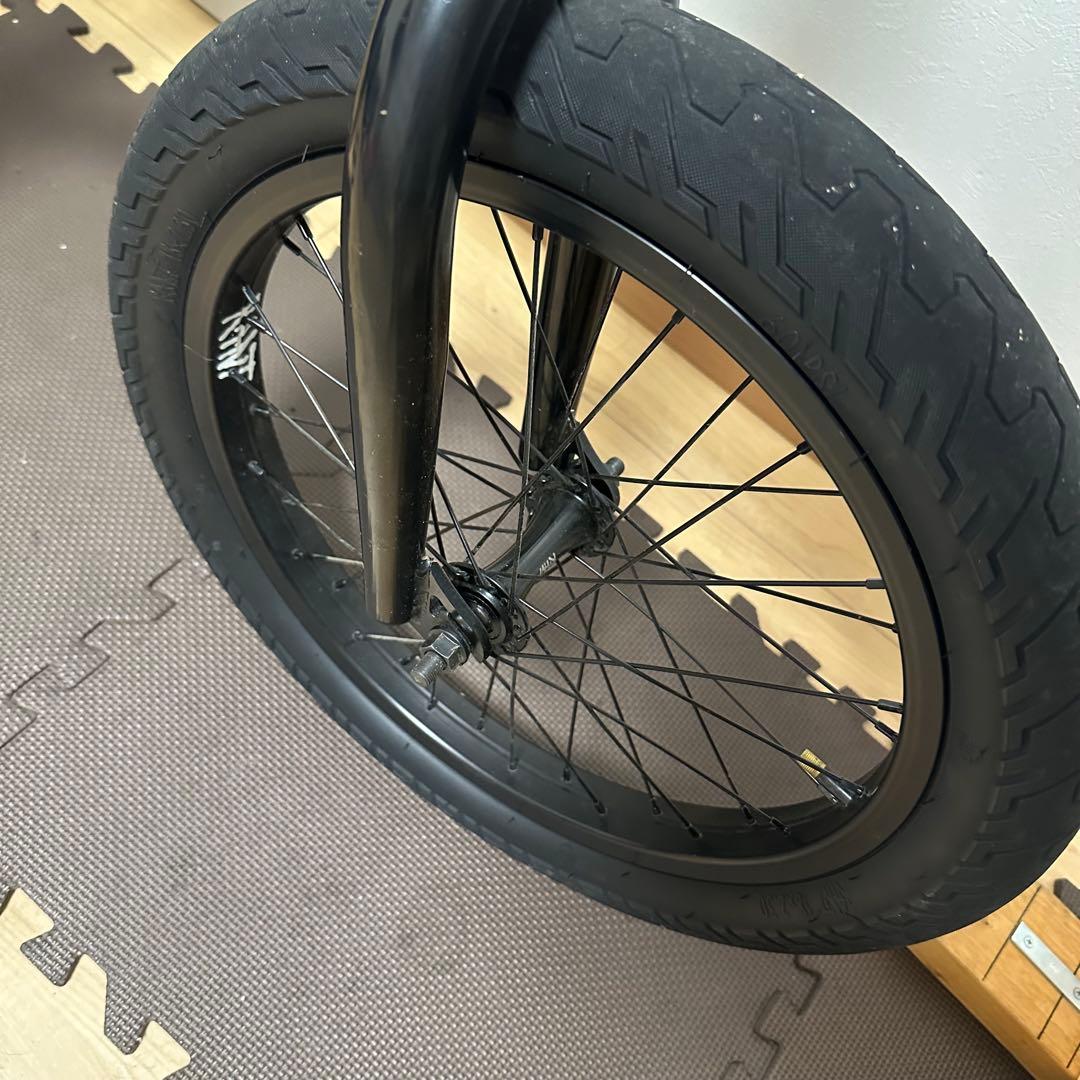 SUBROSA BMX18インチ 青