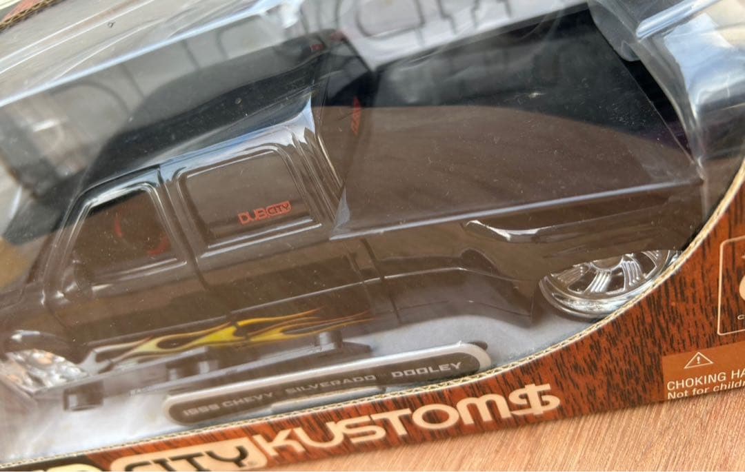 ミニカー 1999 CHEVY SILVERADO DOOLEY