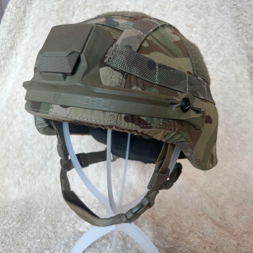 ＜希少＞イギリス軍放出品Virtus ヘルメット＆MTPカバー　サイズS