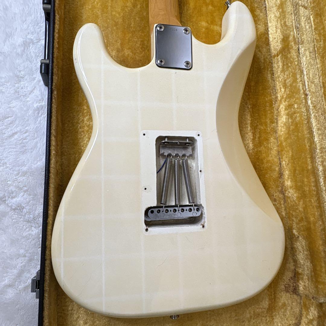 日本製　80's TENDER ストラトタイプ