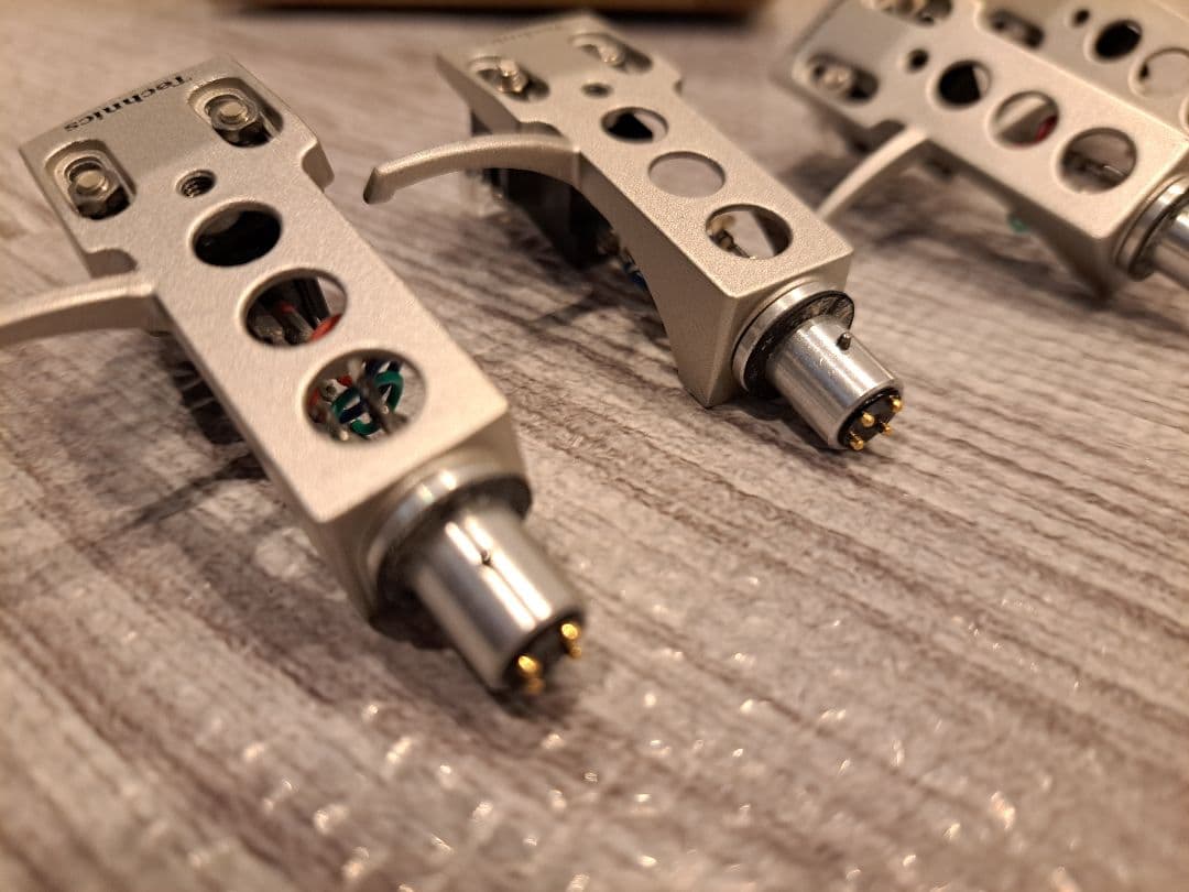 Technics SL-1200 ヘッドシェル4個セット (SHURE 針4個)