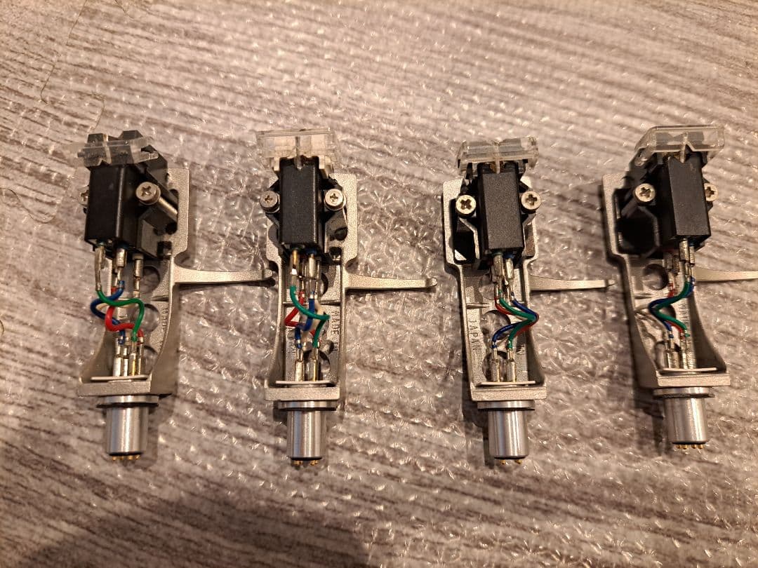 Technics SL-1200 ヘッドシェル4個セット (SHURE 針4個)