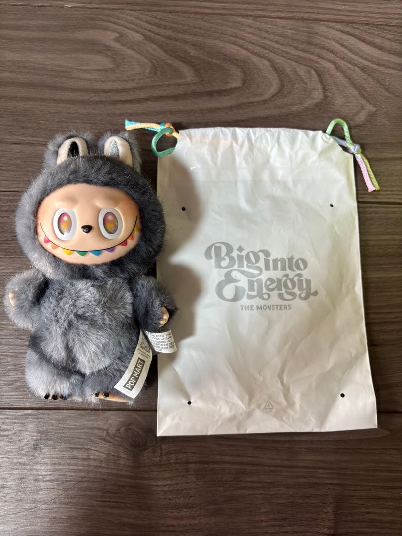 ラブブ エナジー シークレット ぬいぐるみ