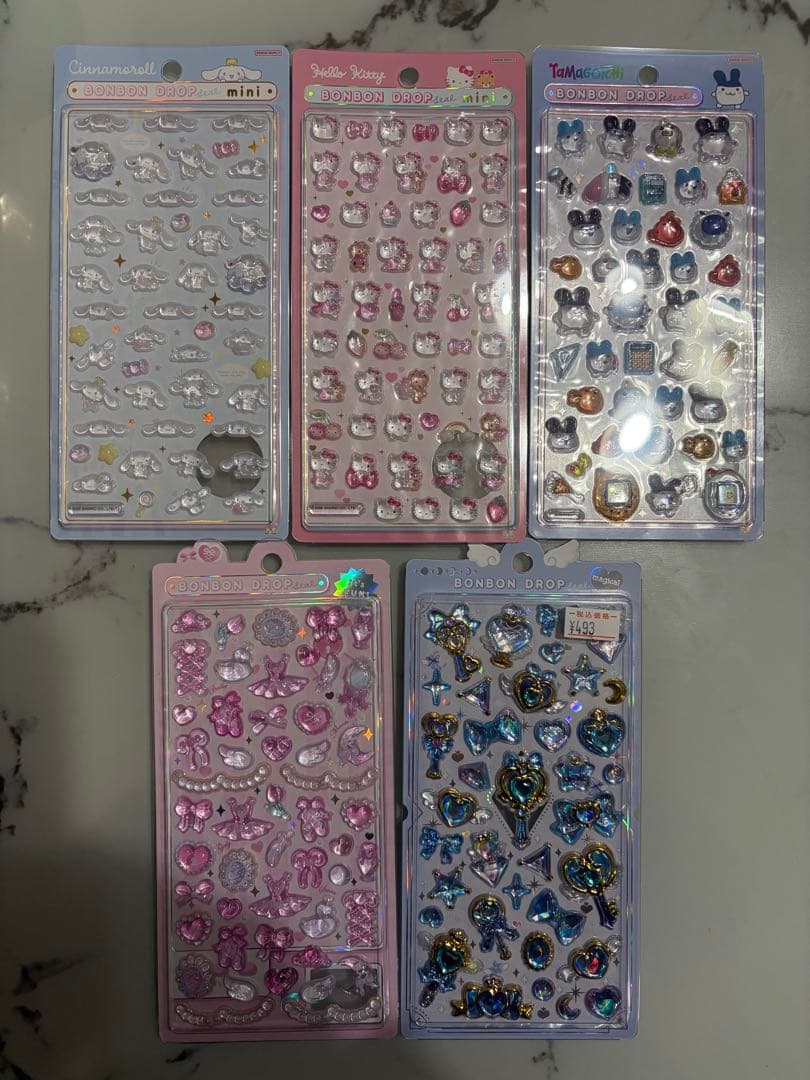 正規品　サンリオ　たまごっち　ボンボンドロップシール