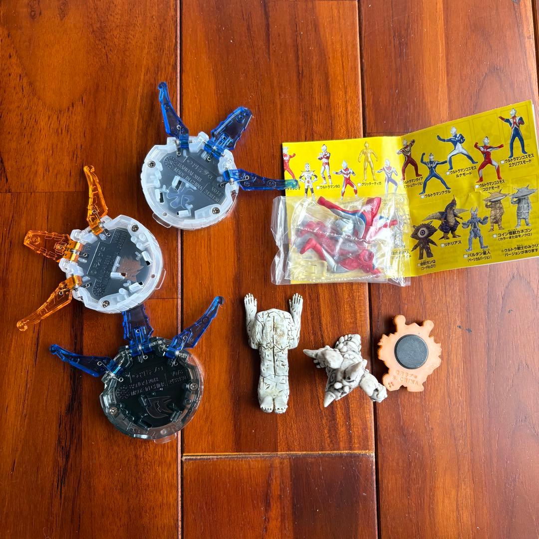 【まとめ売り】【【レトロ】ウルトラマン　怪獣　フィギュア　グッズ　(8-034