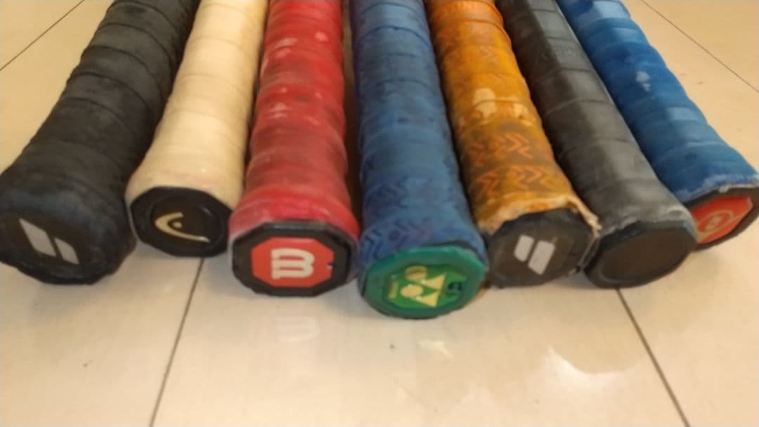 【まとめ売り】各種メーカーテニスラケット7本