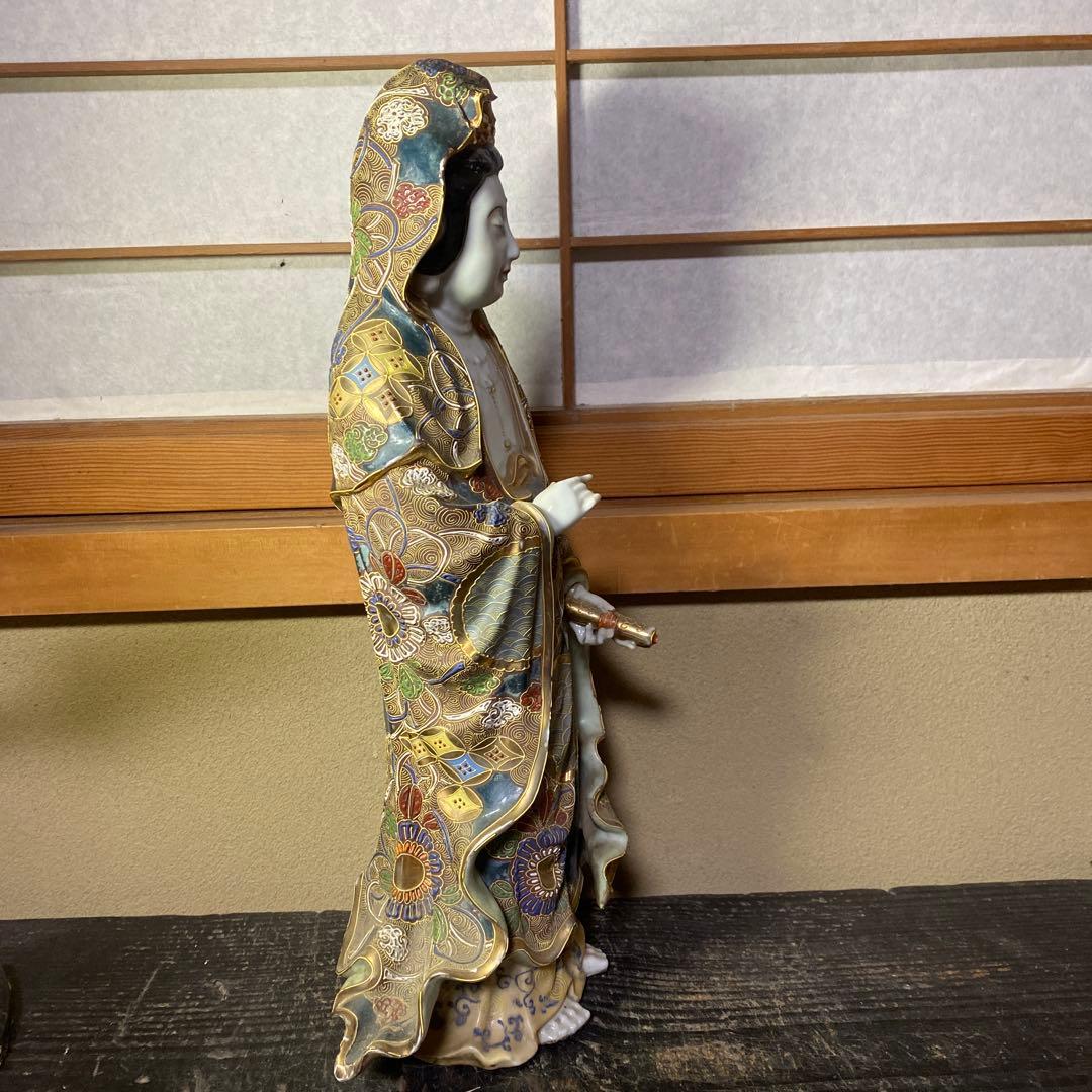 九谷焼　金蘭手観音図置物