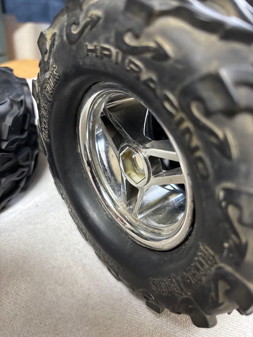 hpi サベージ 用タイヤホイール17ミリハブ用