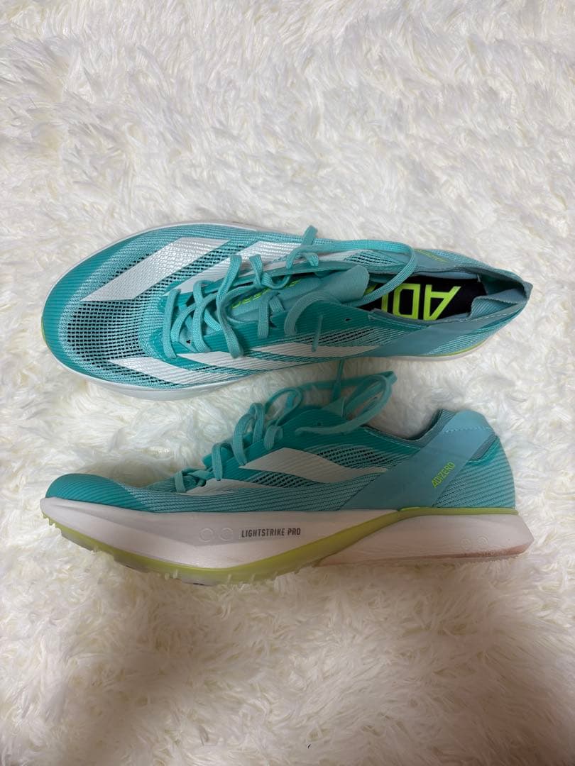 アディダス　アディゼロアバンチ　25.5