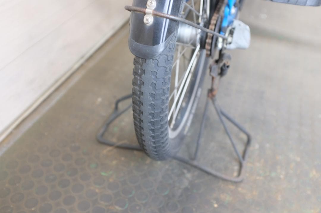 電動自転車ヤマハPAS　KISS　20インチ　3段8.7Ah（4点灯）充電器あり