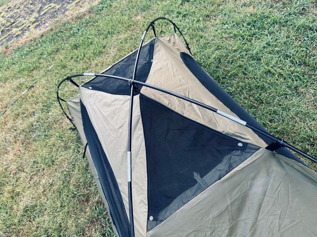 新品未使用 試し張りのみ おしゃれ 1~2人 組立簡単ソロテント オンワードDD