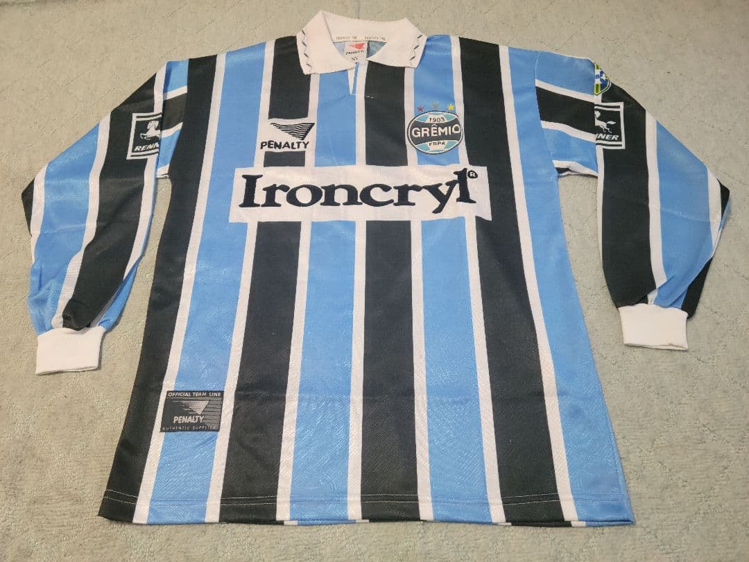 グレミオ　ユニホーム　2着