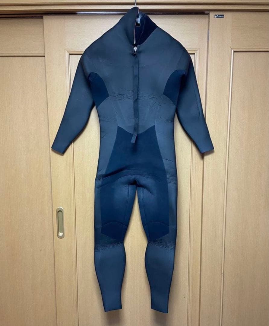 ウエットスーツ　セミドライ　冬用裏起毛　aero　MLB