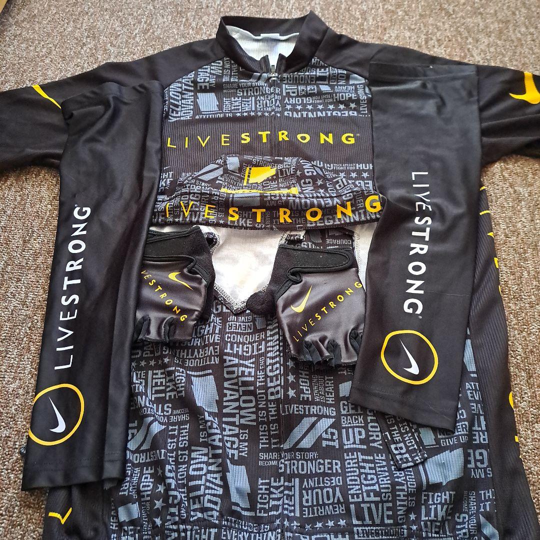 レアLIVESTRONG ランス·アームストロングサイクルジャージ上下セット！！