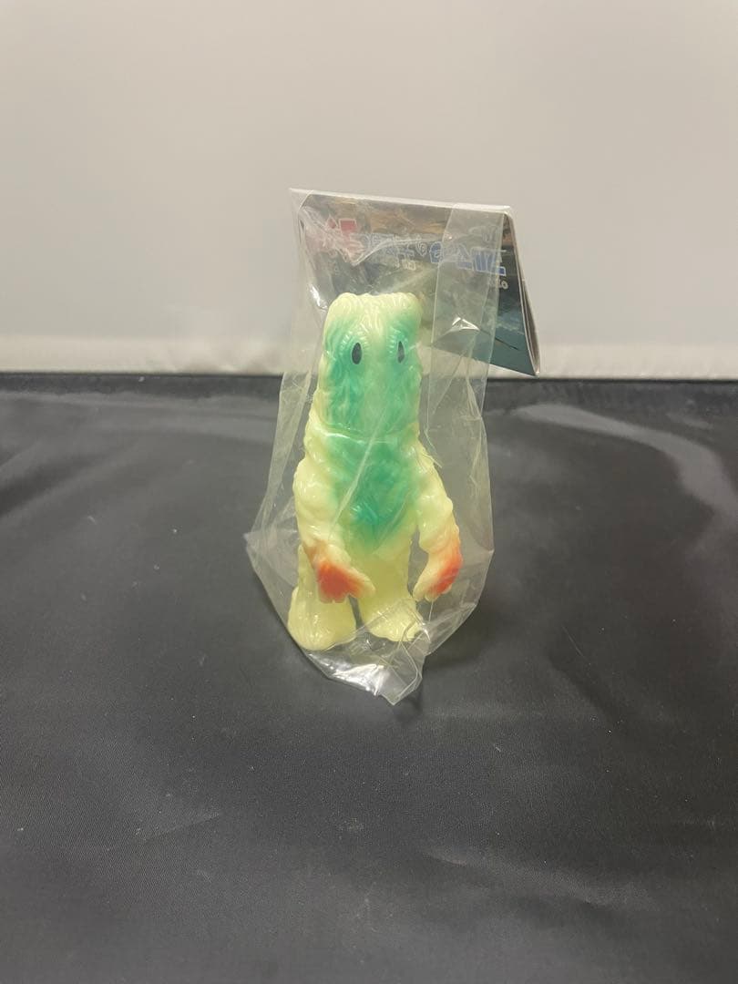 M1号 ブルマァク復刻 怪獣のたまご