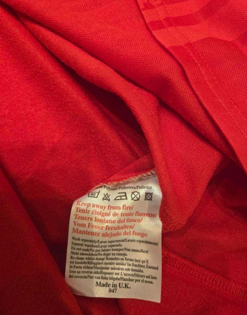 m*o様 マンチェスター・ユナイテッド 1999年チャンピオンリーグ優勝記念ユニ