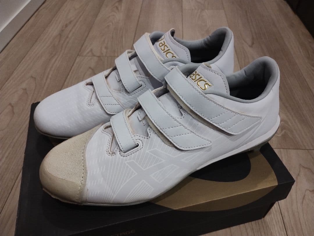 ASICSアシックス P革付スパイク27.0cm ホワイト