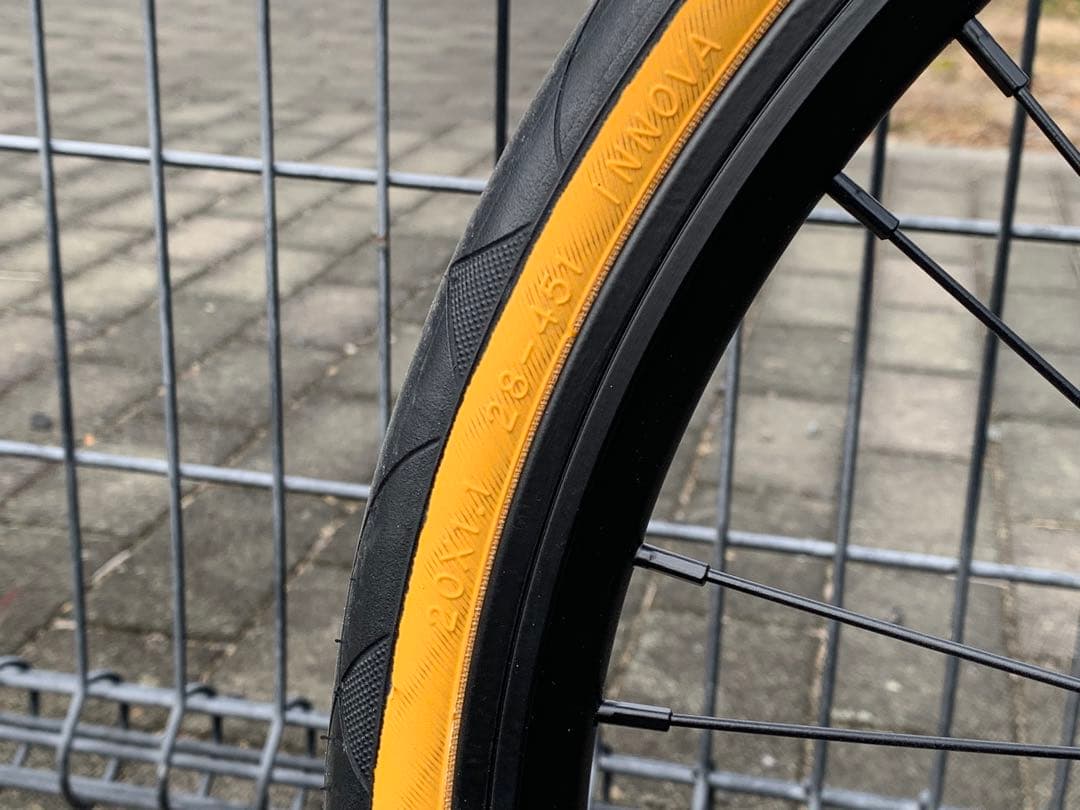 軽量★DAHON Vitesse★フルリメイク★セミ油圧ブレーキ、451ホイール