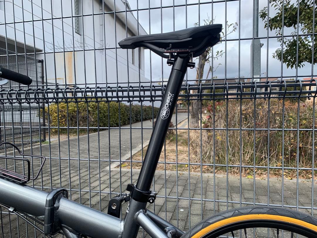 軽量★DAHON Vitesse★フルリメイク★セミ油圧ブレーキ、451ホイール