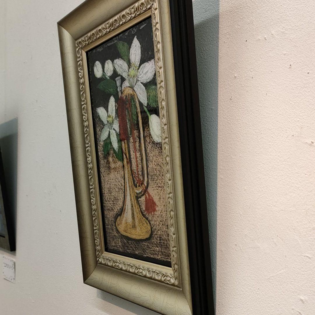 ガラス絵「八朔の花と喇叭」