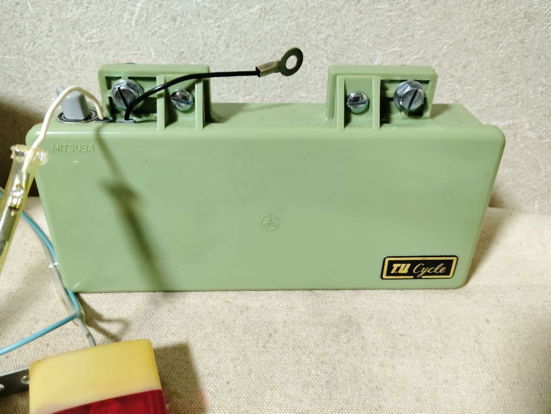 稀少 新品 TUフラッシャー 方向指示器 フラッシャー自転車