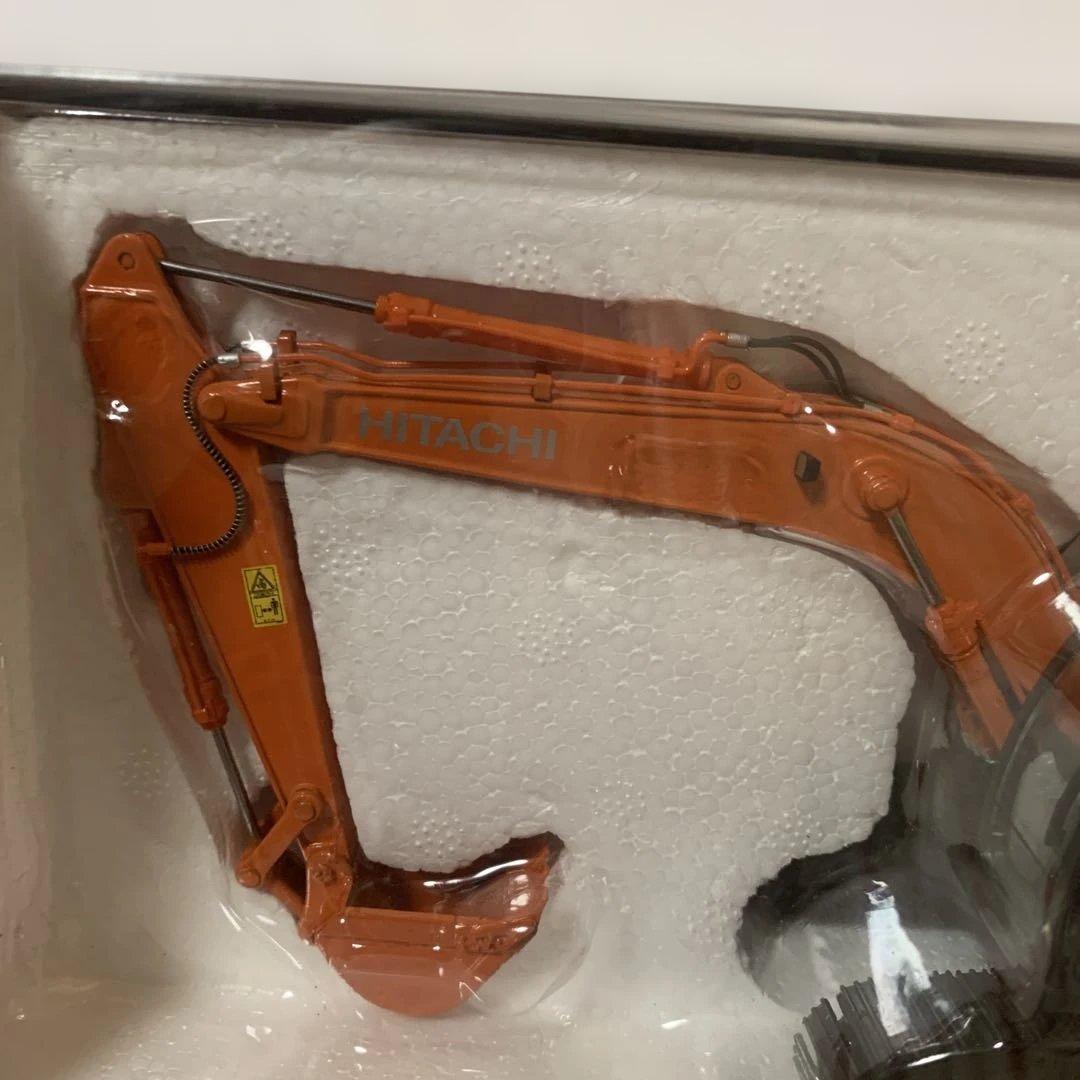 日立建機 ZAXIS200HYBRID＋　 1/50 ダイキャスト模型　未開封
