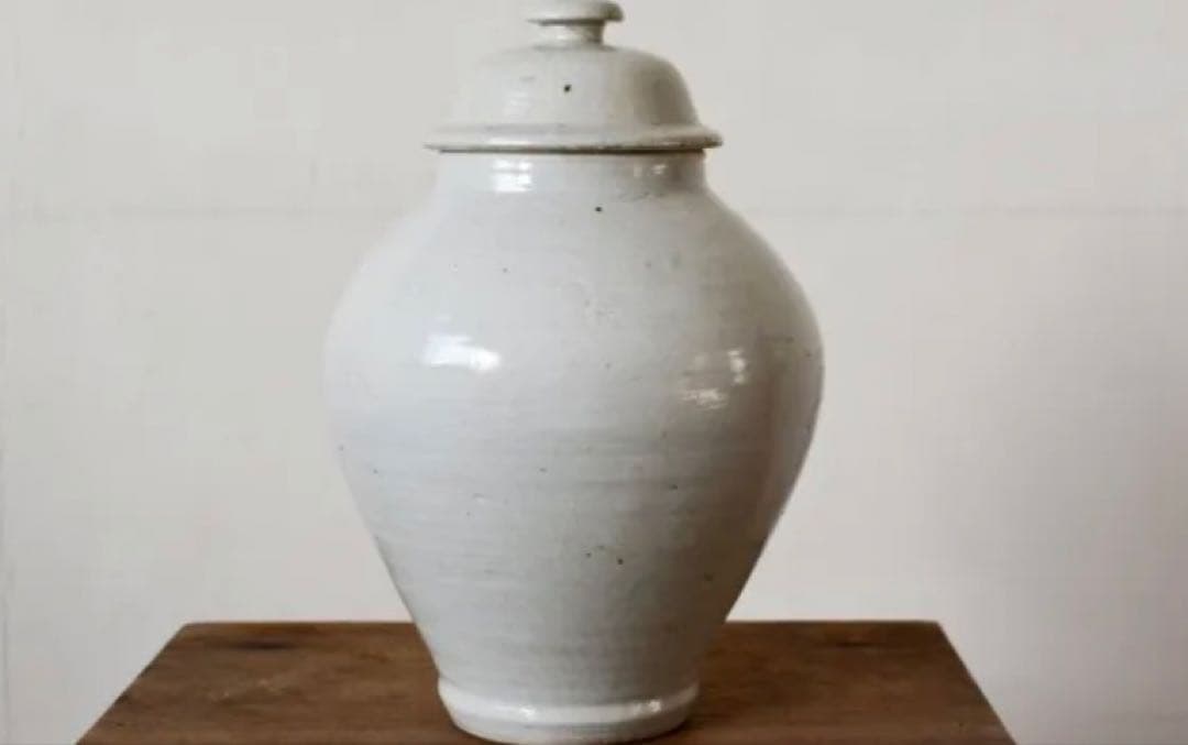 伊万里　白磁　沈香壺