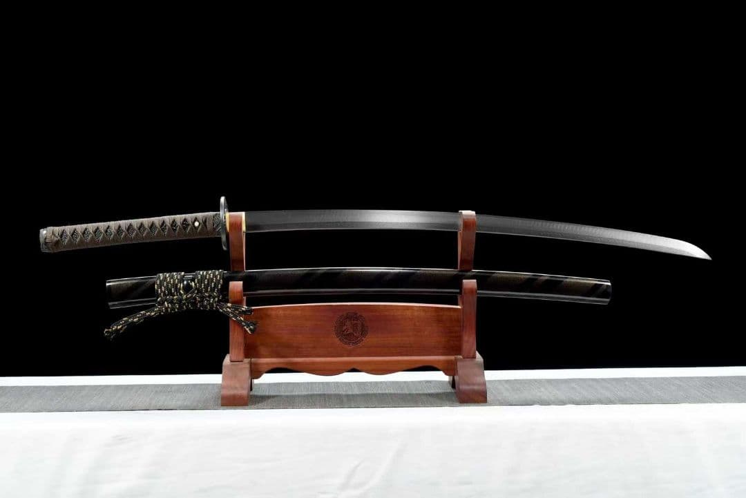 【座山】古兵器 刀装具 日本刀　模造刀 居合刀 武士道 鑑賞用 美術刀 贈り物