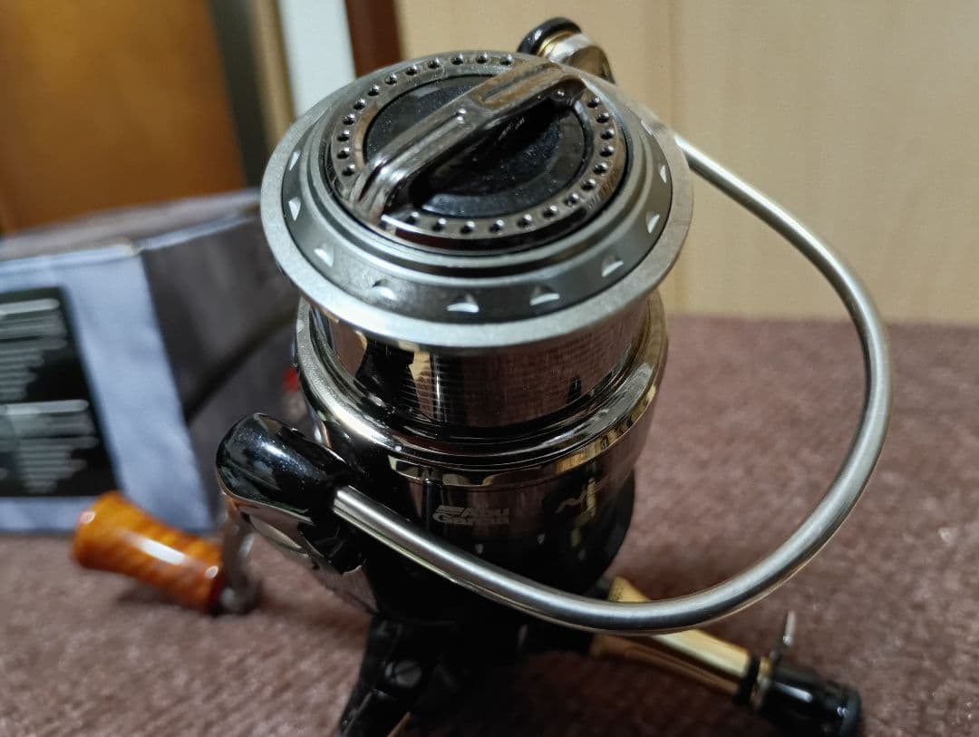 アブガルシア　Revo neos 2000SH