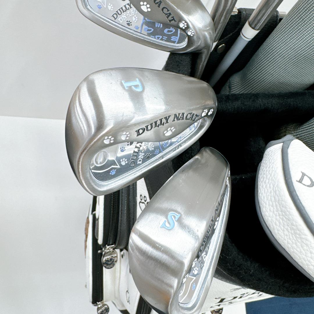 【美品】ダリーナキャット キャディバッグ　DN-CB03 ホワイト