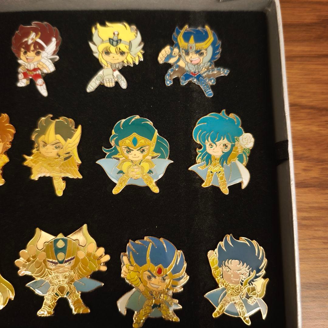 聖闘士星矢　ピンズコレクション　20個セット