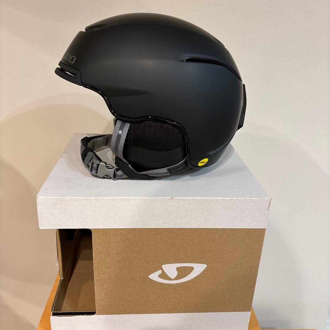 GIRO ヘルメット(ウィメンズMサイズ)