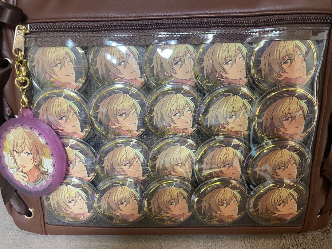 あんさんぶるスターズ　羽風薫　痛バッグ　5周年　缶バッジ　pitatto