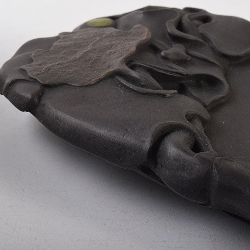 中国　書道具　端渓硯　倣宋　米芾　螽斯瓜瓞硯　箱付　M　8107