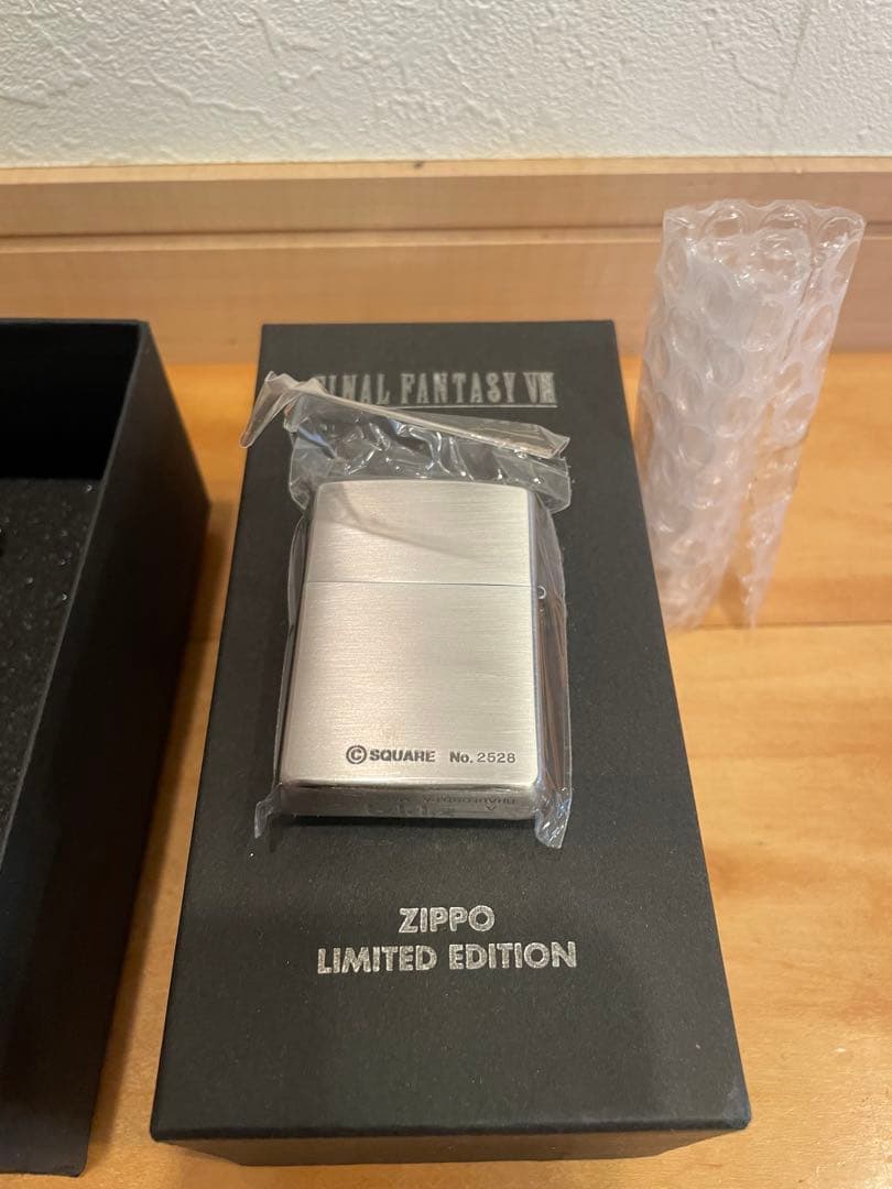 FINAL FANTASY VIIIZIPPO 限定版　ファイナルファンタジー8