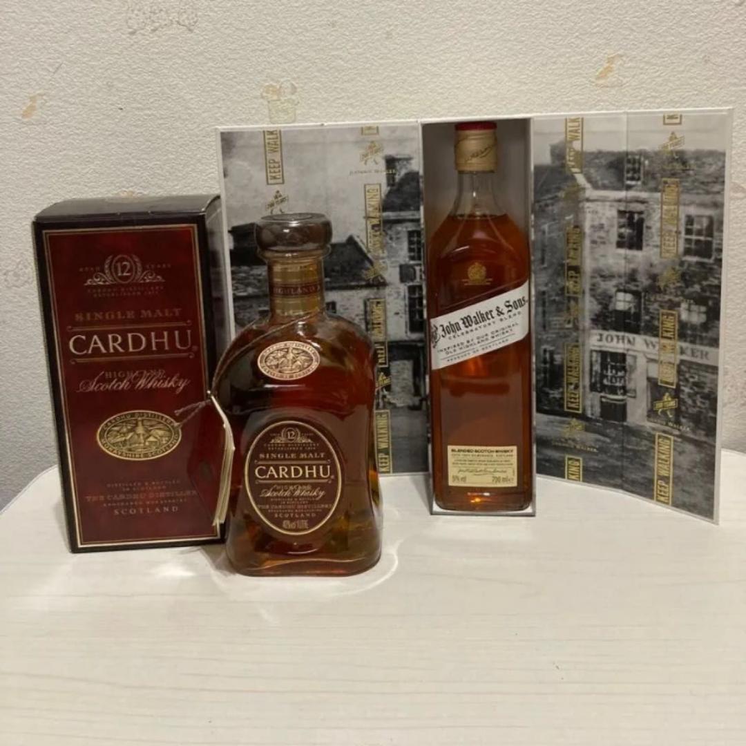 カーデュ12年とジョン・ウォーカー&サンズ セレブラトリー・ブレンドの2本セット