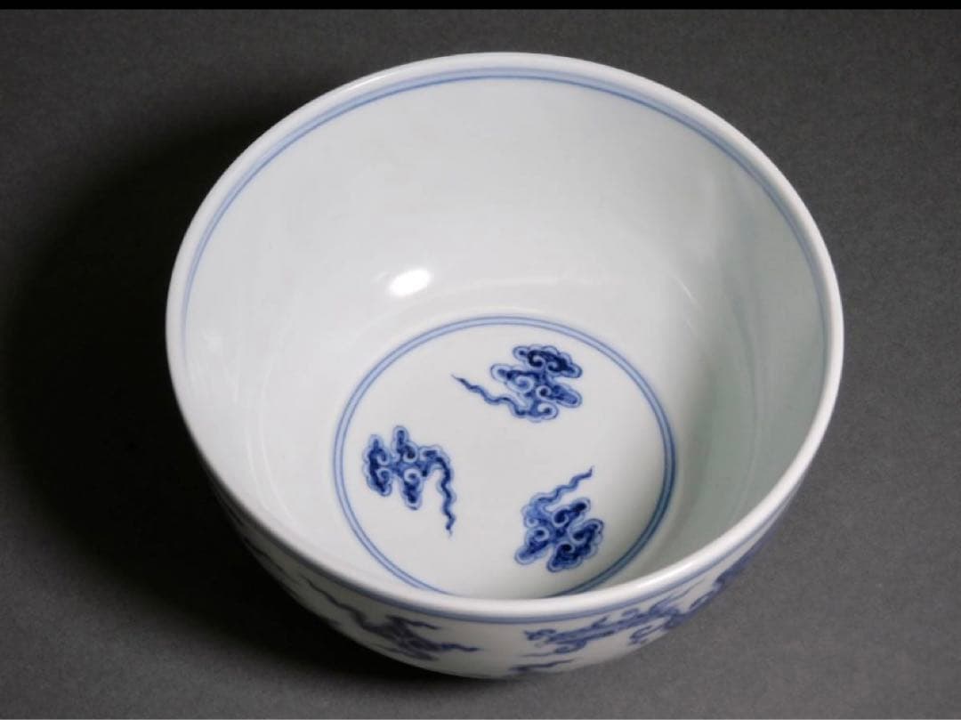 【宣徳年製鳳皇圖箱付 】内外施天青釉篆書款極品幅約1３.3cm 高さ７.５cm