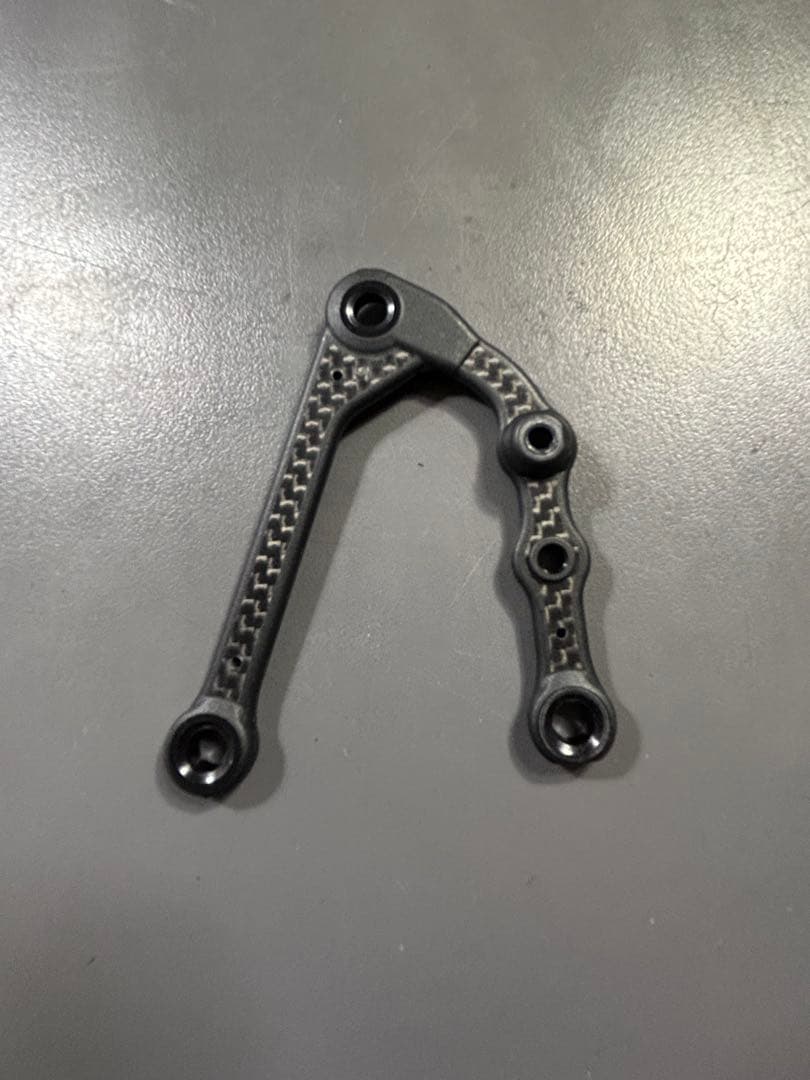 XRAY X4 2025 新品ロアアーム ミディアム