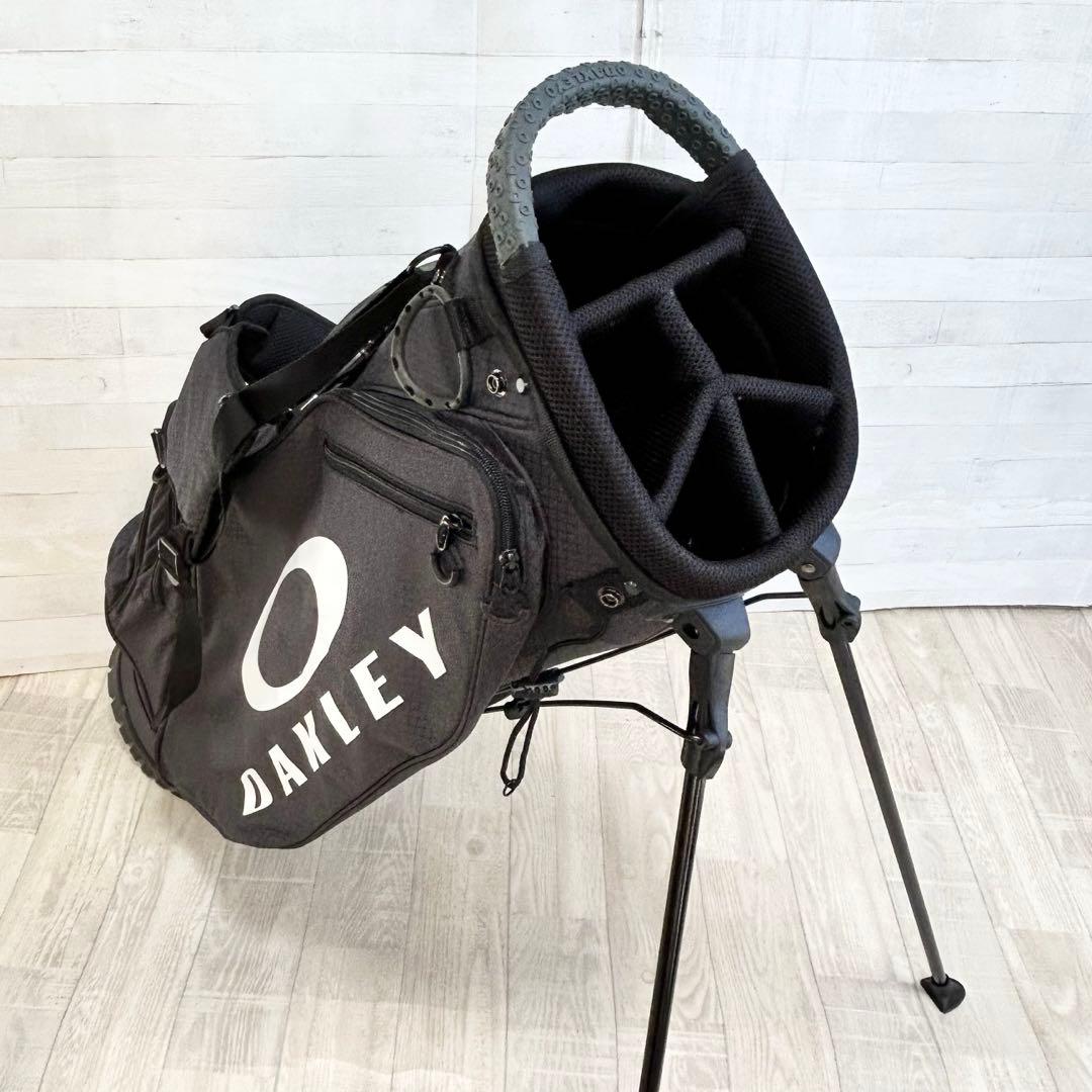 OAKLEY スタンド式キャディバッグ