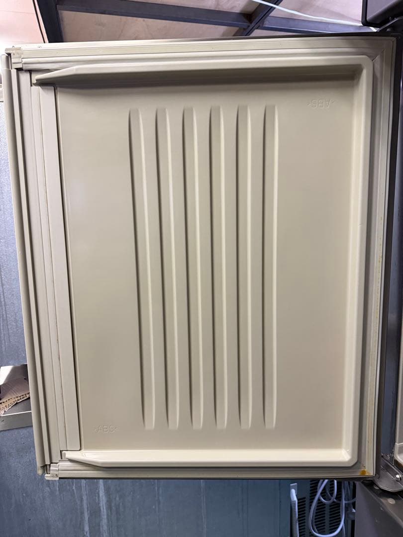 2013年 ホシザキ縦型冷蔵庫 1200x650x1890