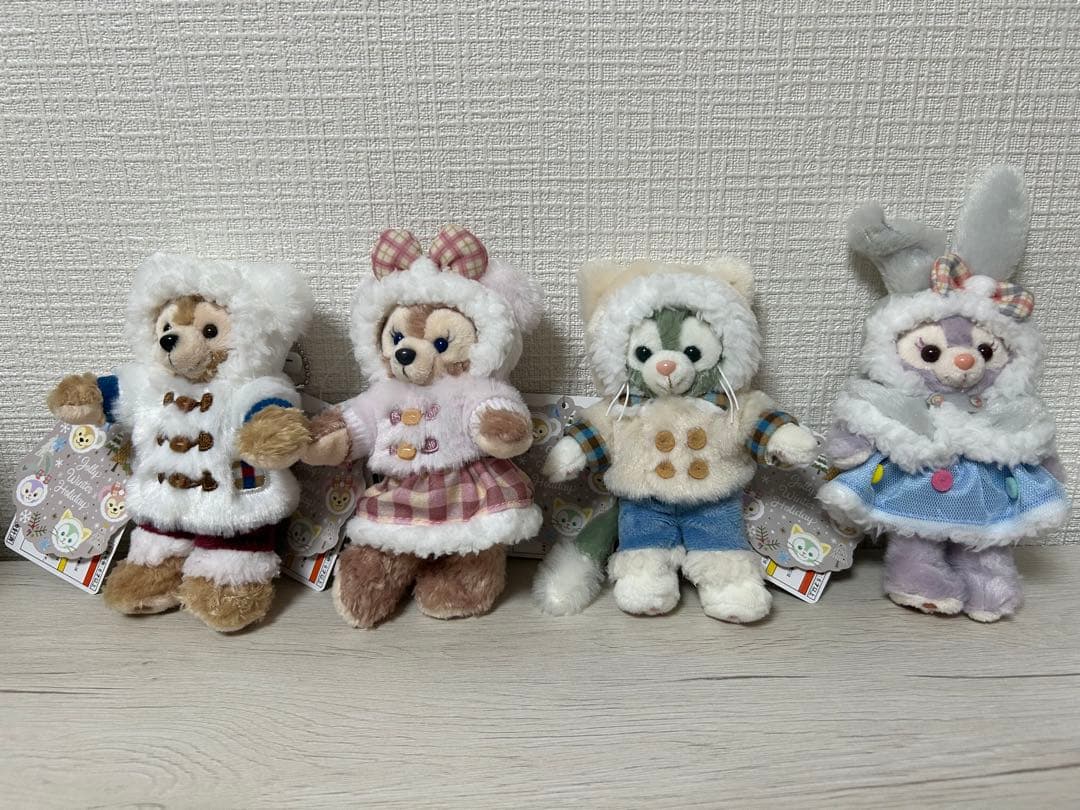 ダッフィー&フレンズ ウィンターホリデー ぬいぐるみバッジセット 2019年