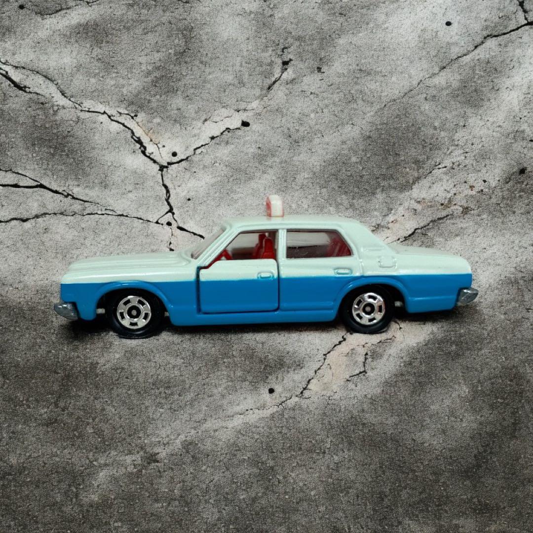 J*1様 トミカ CROWN TAXI 黒箱・JAPANタクシー