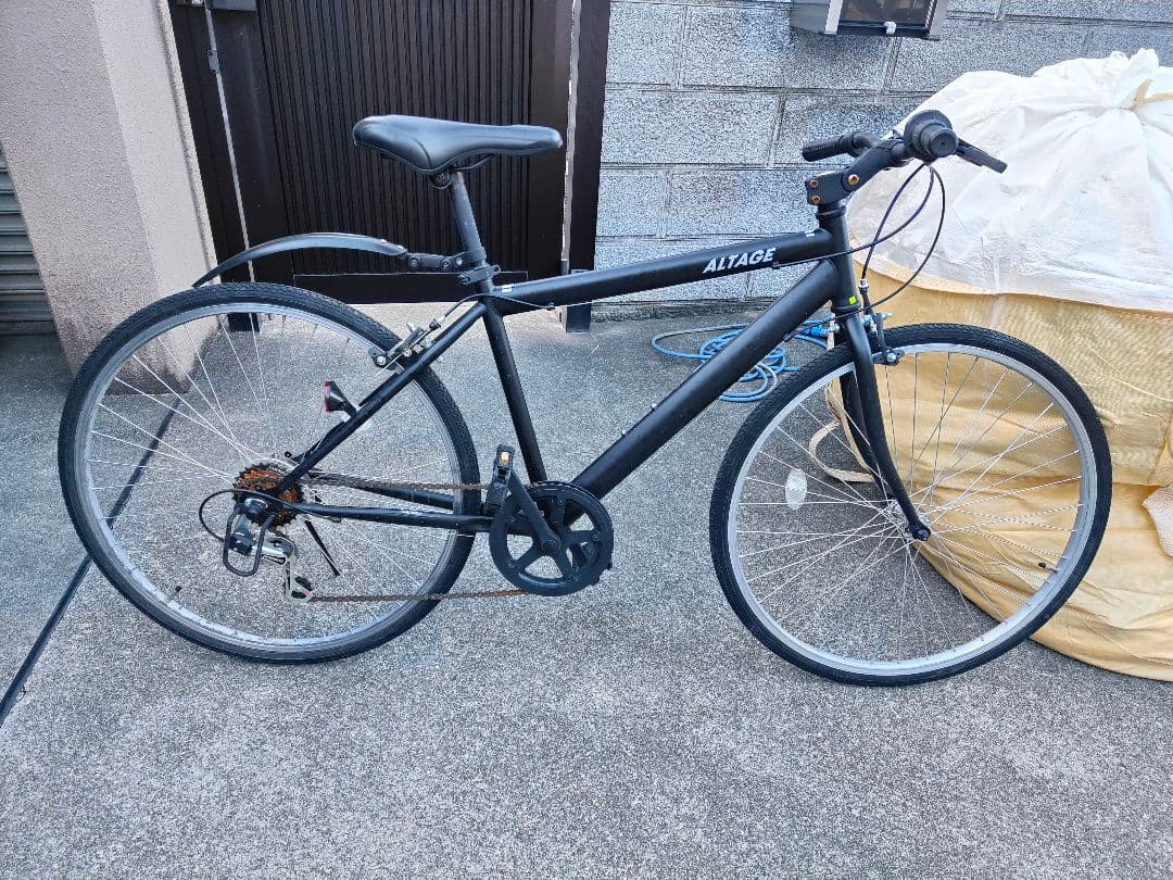 歳末処分価格！使用浅！ロードバイク6段変速　26インチ 手渡しのみ対応！