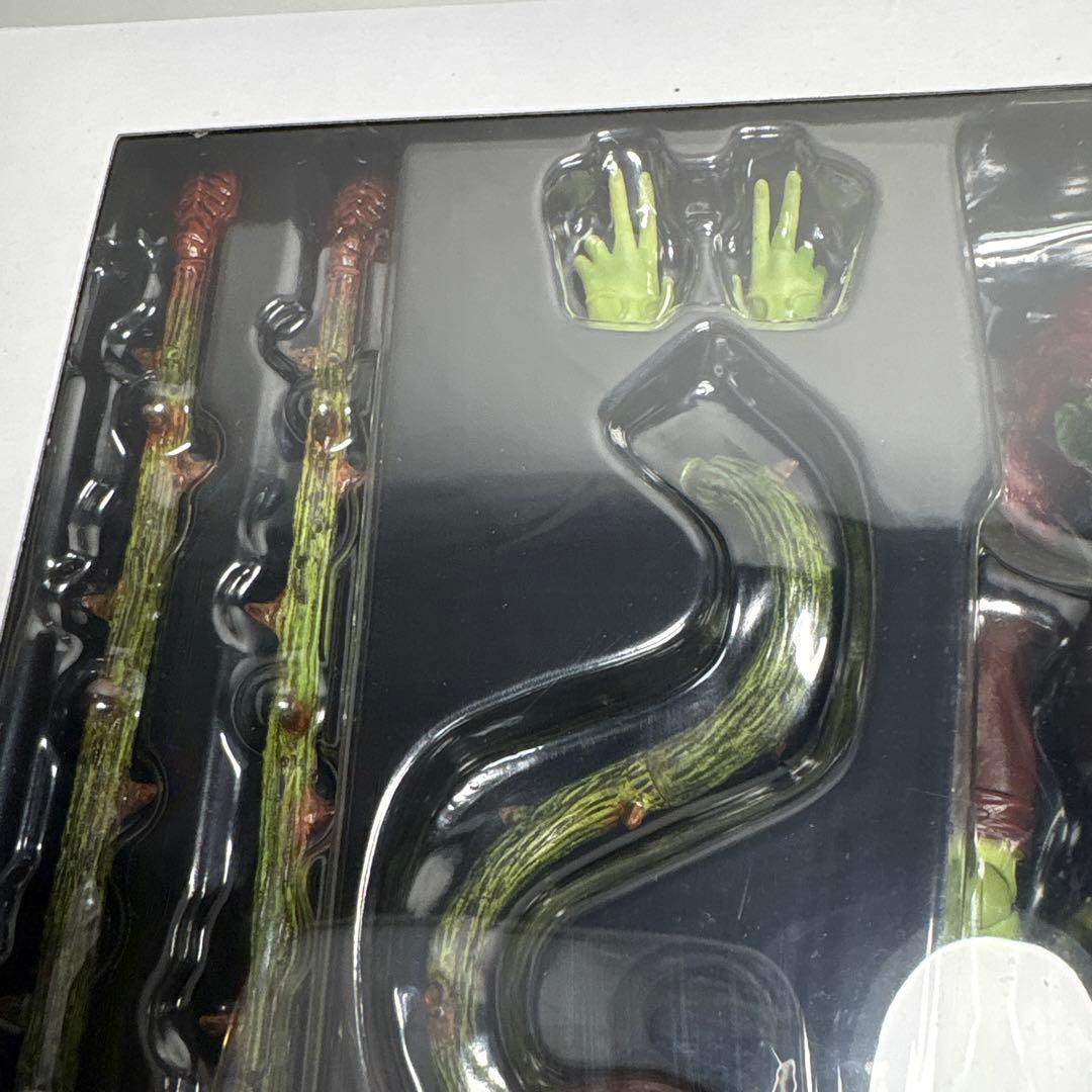 貴重品未開封PLAY ARTS改プレイアーツ改バットマン　ポイズンアイビー