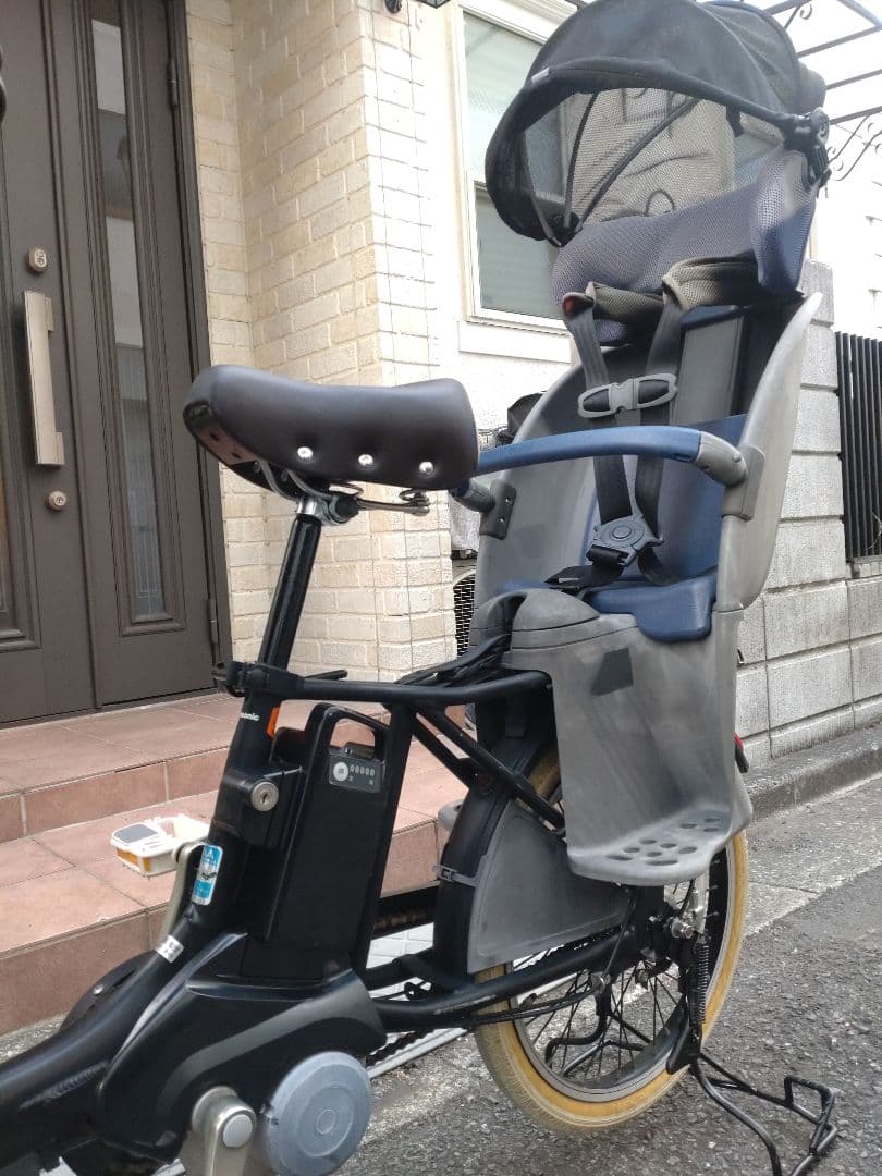 配送可★直接引渡可カスタム【ギュットアニーズ】電動アシスト自転車★充電器付３人乗